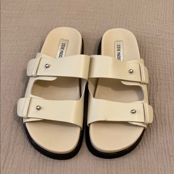 Steve Madden Mariel Ivory Slide Sandals. Size 8 . Worn once - Picture 2 of 6